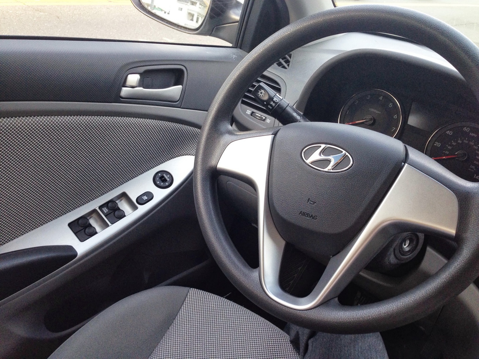 2012 Hyundai Accent