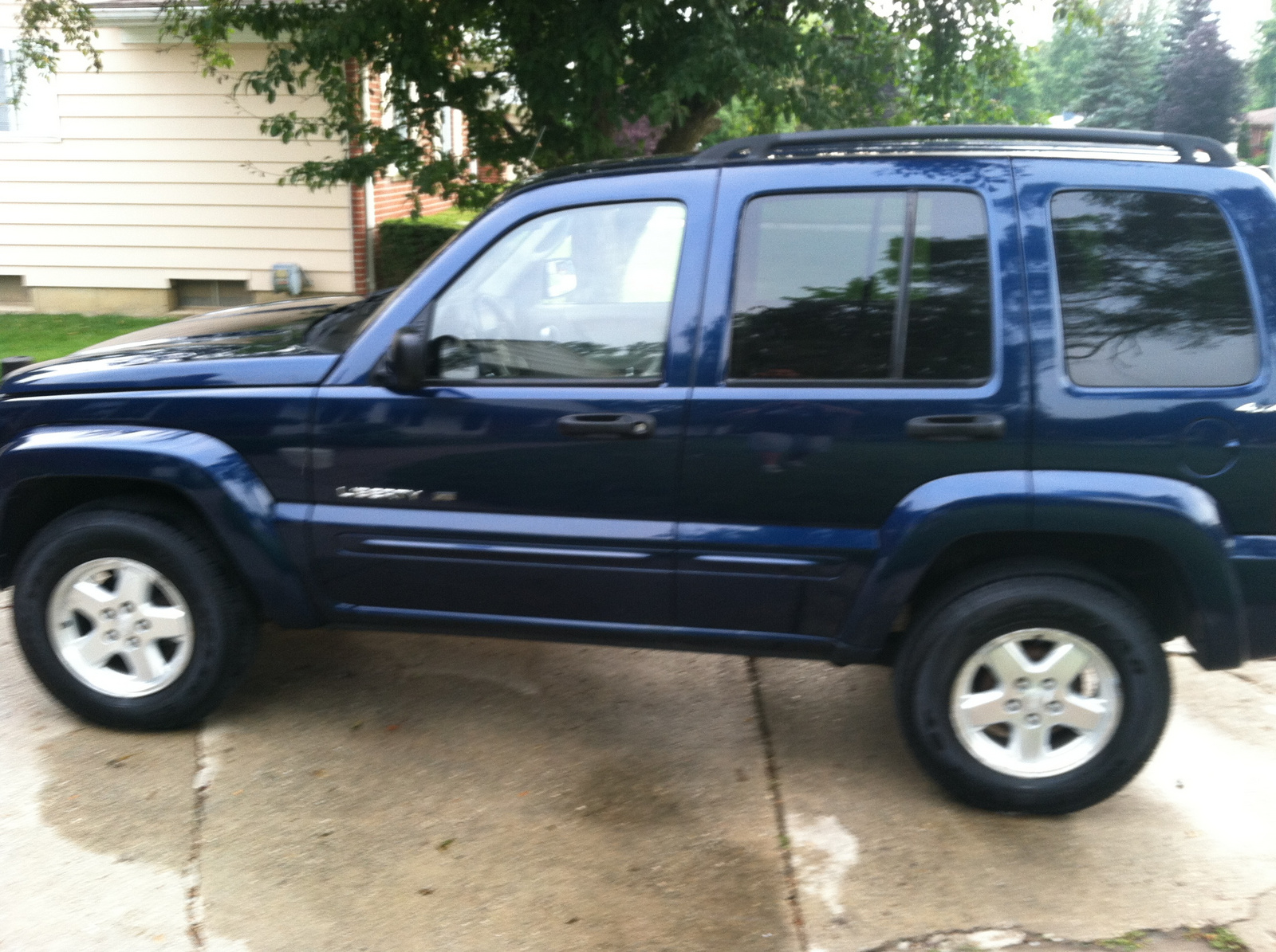 Price for jeep liberty 2002 #4