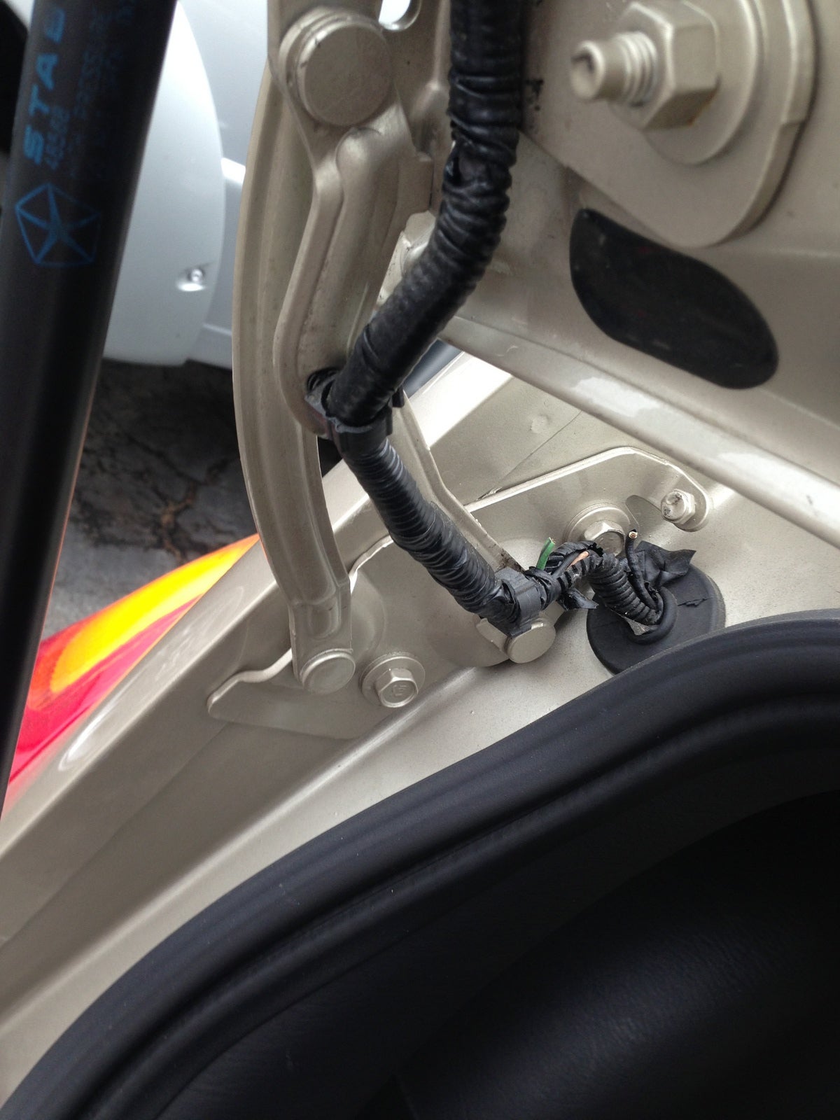 Chrysler PT Cruiser Questions - I have a 2005 PT Cruiser the wires in