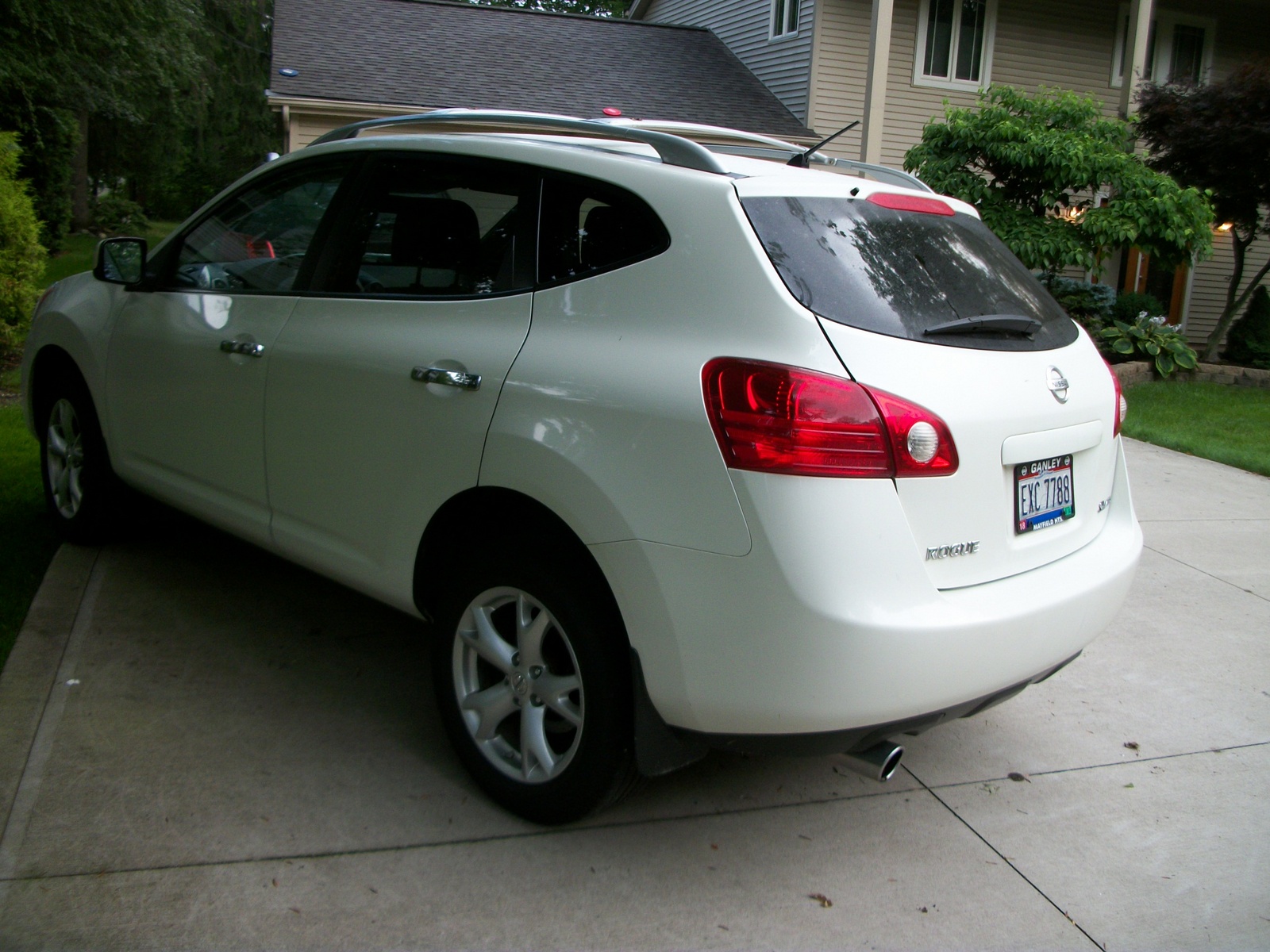 2010 Nissan rogue canada review #1