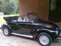 1975 Volkswagen Super Beetle Overview 1975 Volkswagen Super Beetle Overview