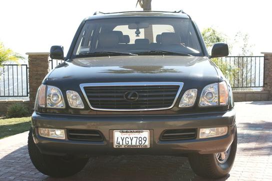 2002 Lexus LX 470