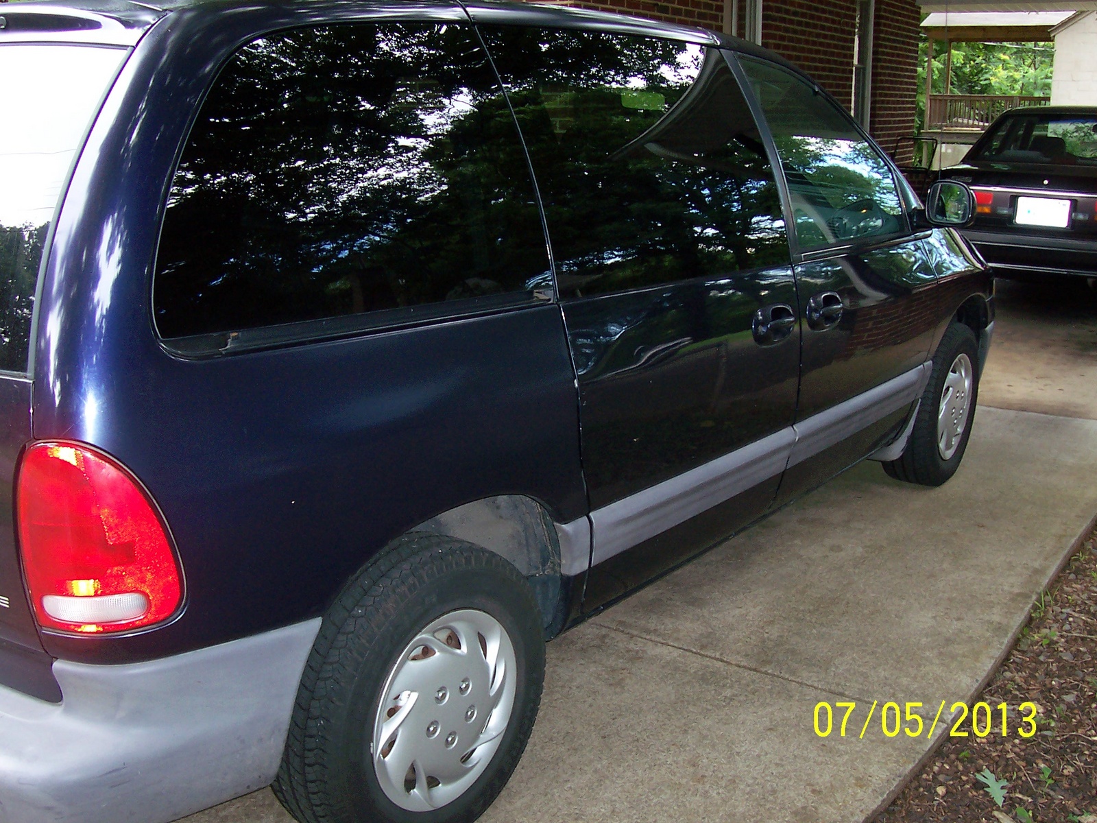 1999 Dodge Caravan