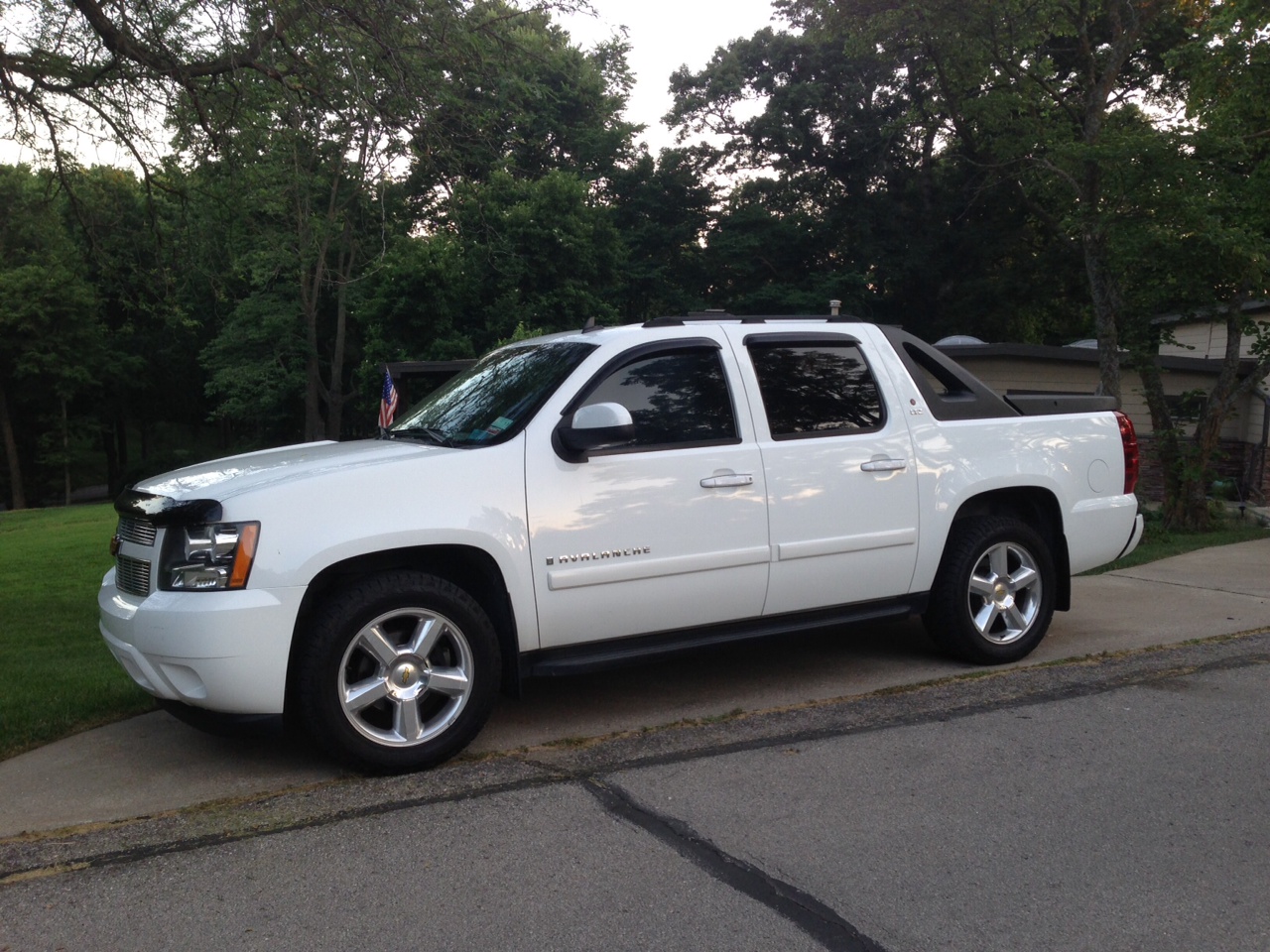 2007 Chevrolet Avalanche Pictures CarGurus