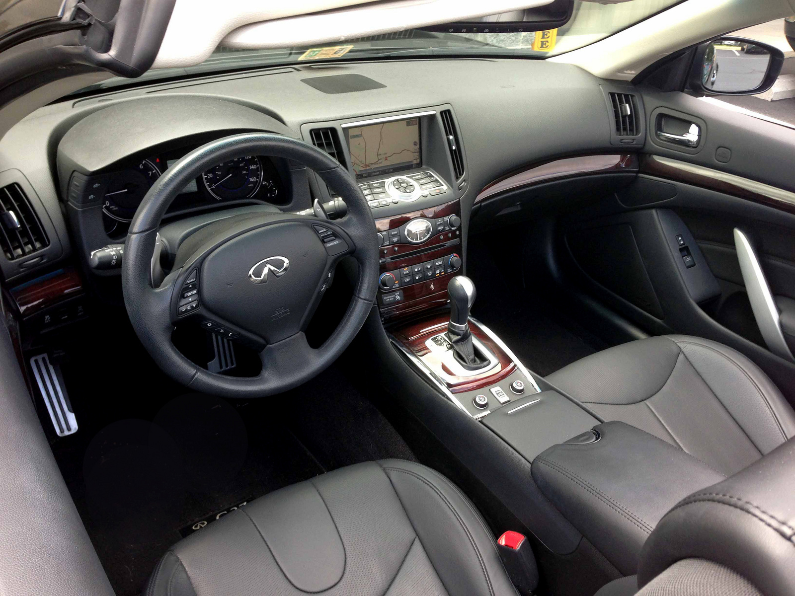2011 Infiniti G37