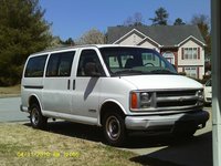 2001 Chevrolet Express Overview 2001 Chevrolet Express Overview