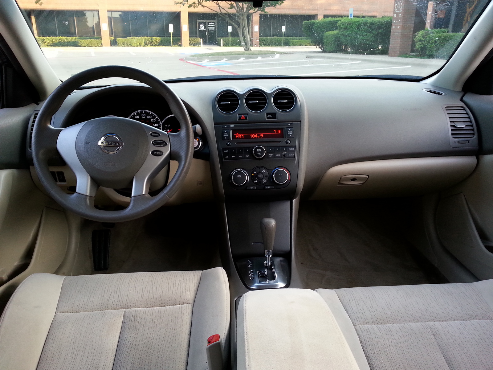 2011 Nissan altima interior dimensions #5