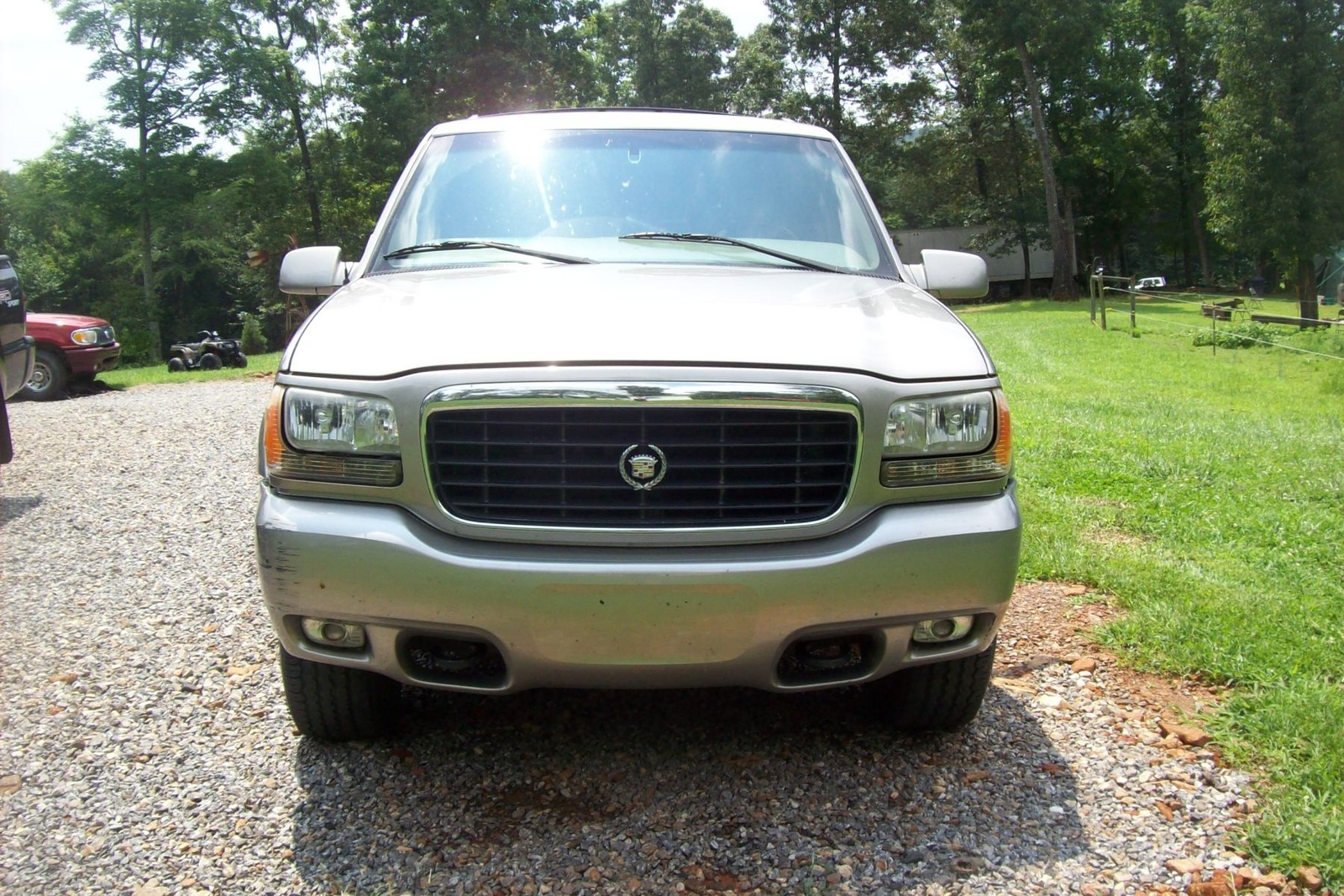 2000 Cadillac Escalade Exterior Pictures Cargurus