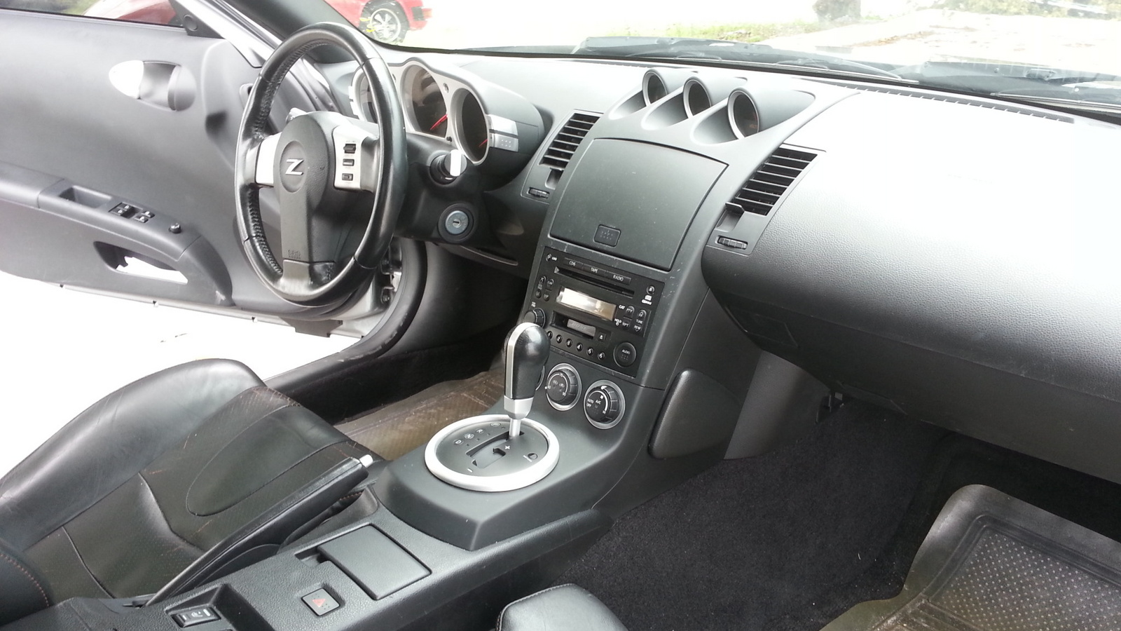 Nissan 350z interior repair
