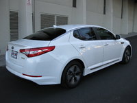 2011 Kia Optima Hybrid Overview 2011 Kia Optima Hybrid Overview