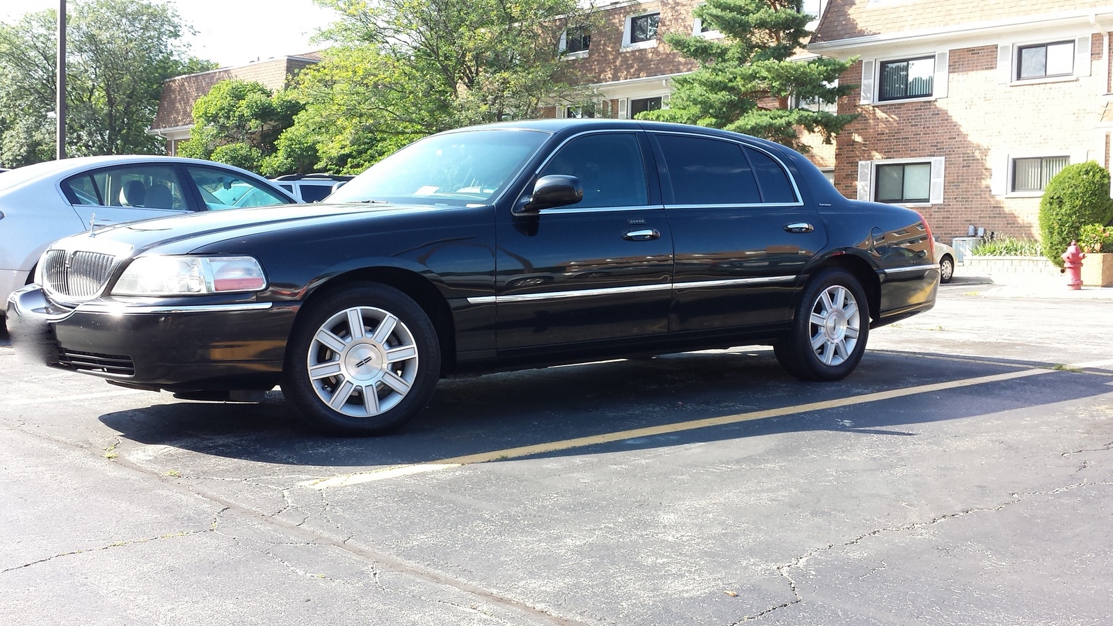 2008 Lincoln Town Car Exterior Pictures CarGurus