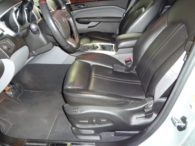2011 Cadillac SRX