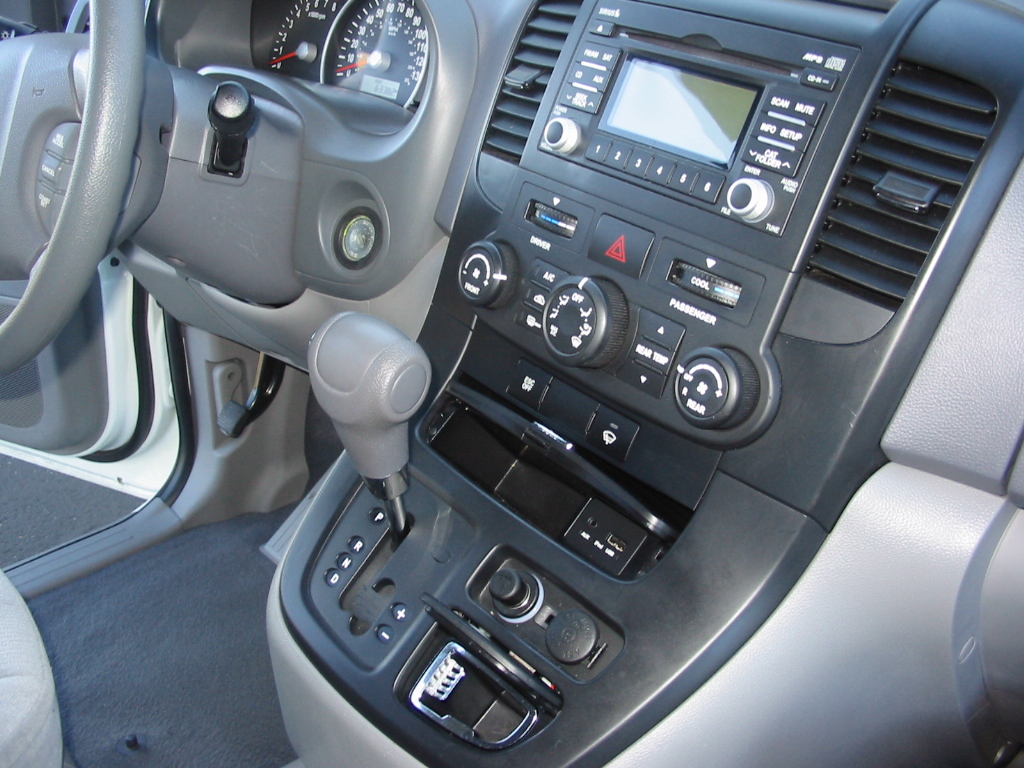 2009 Kia Sedona