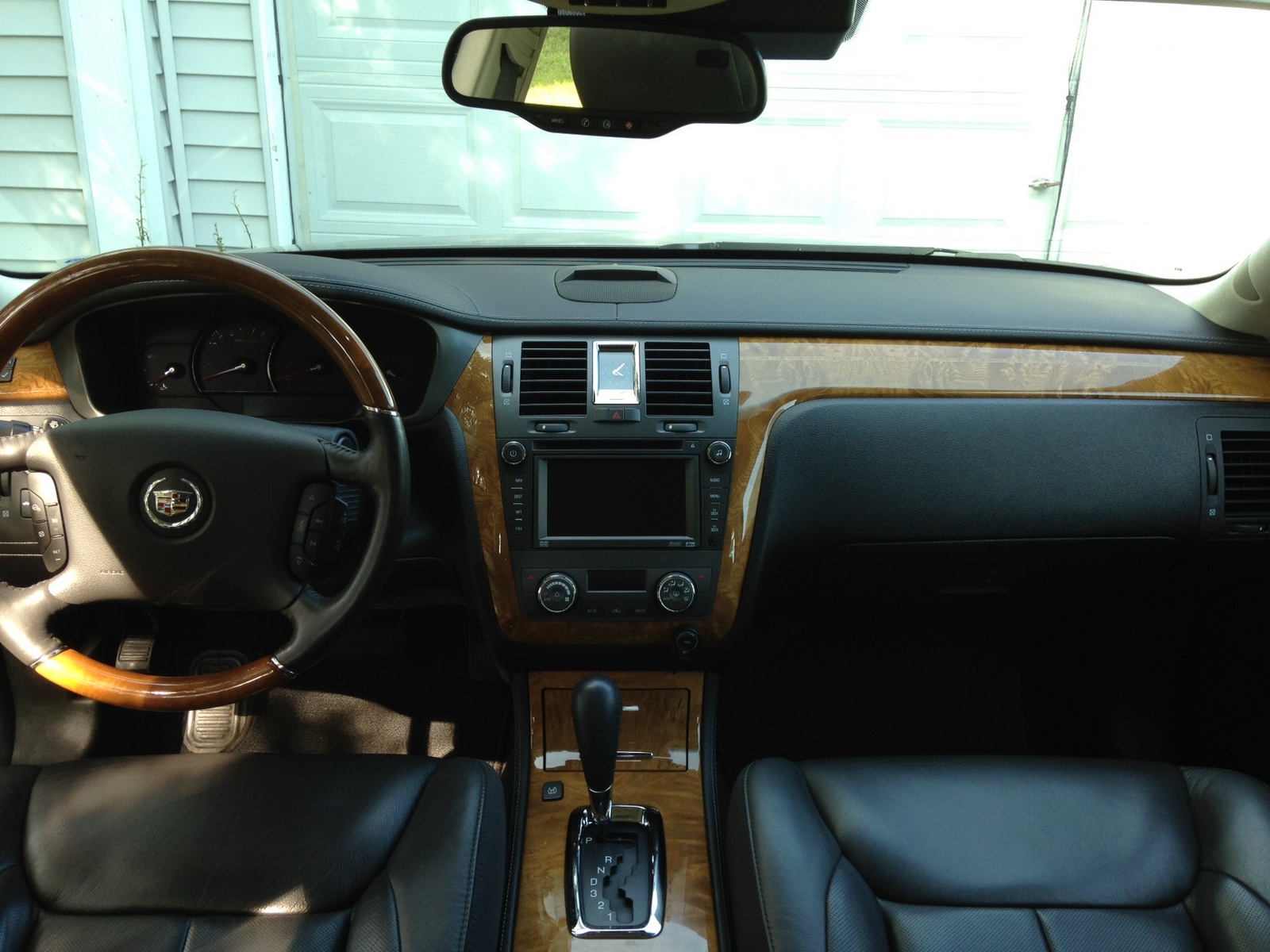 2010 Cadillac Dts Pictures Cargurus