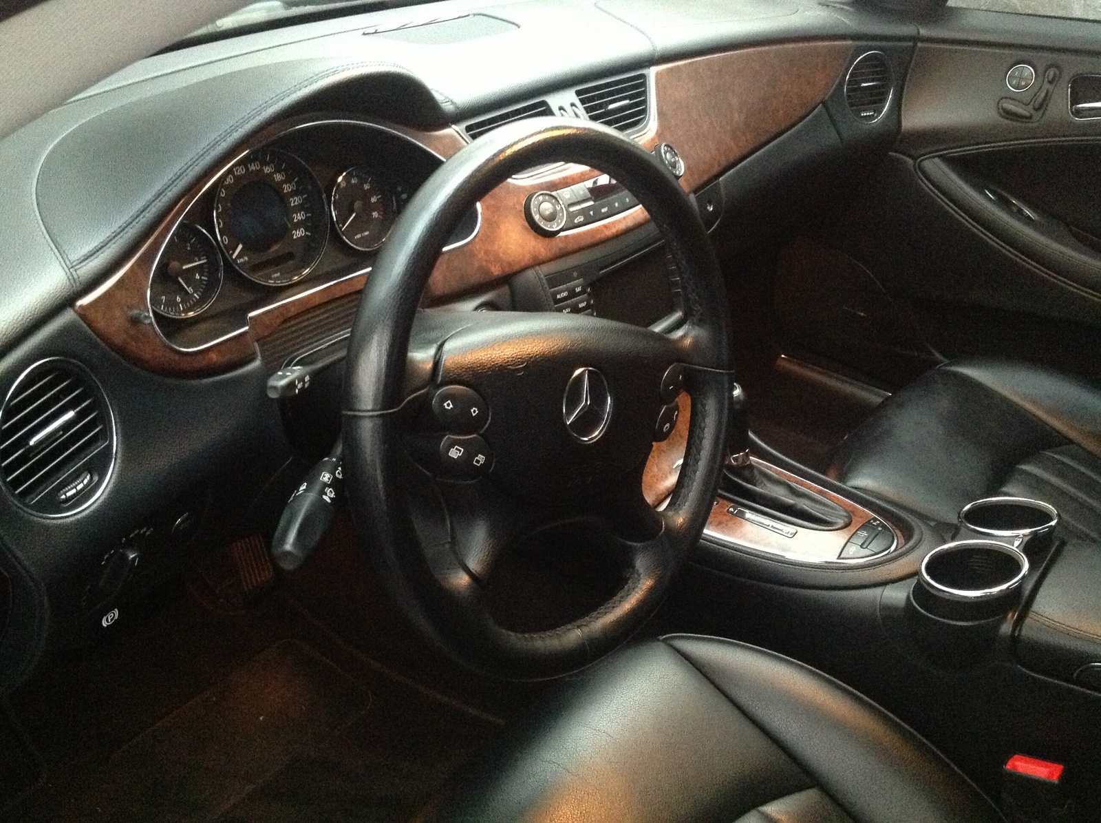 2006 MercedesBenz CLSClass Interior Pictures CarGurus