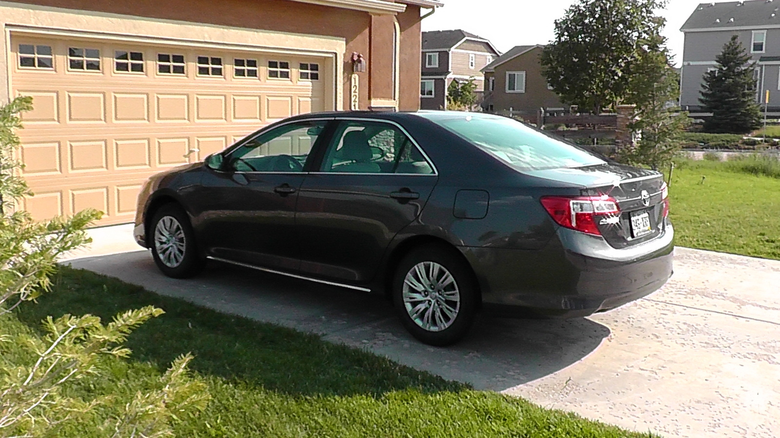 rate the 2012 toyota camry #4