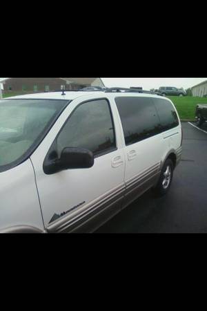 2002 Pontiac Montana