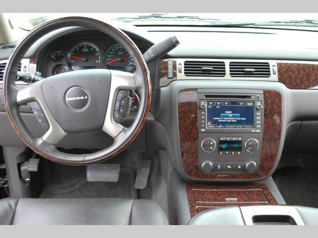 2011 GMC Yukon