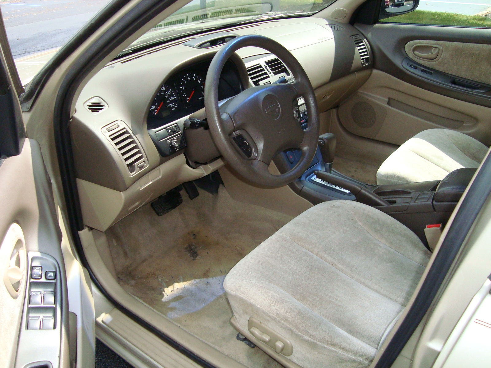 2001 Nissan maxima gxe interior #9