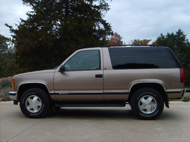 1996 Chevrolet Tahoe Partsopen