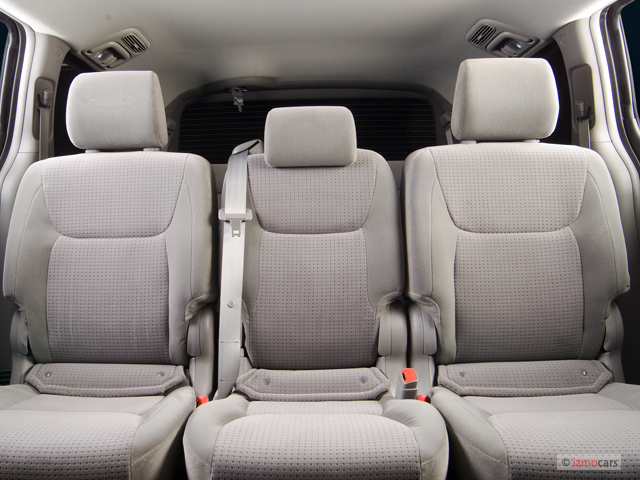 Toyota sienna 8 passenger seating