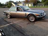 1986 Jaguar XJ-Series Overview 1986 Jaguar XJ-Series Overview