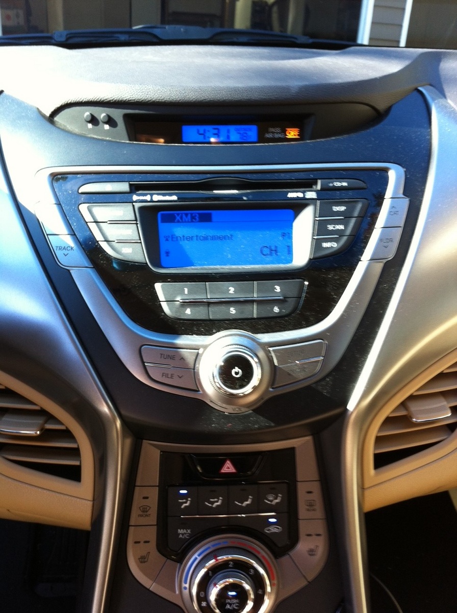 2012 Hyundai Elantra - Review - CarGurus