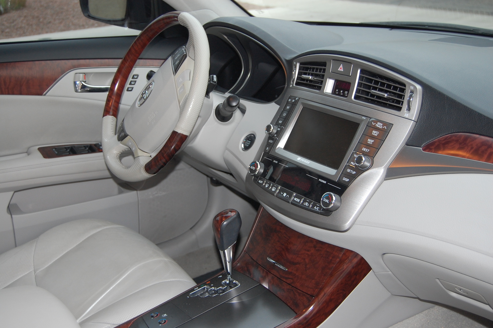 2011 Toyota Avalon