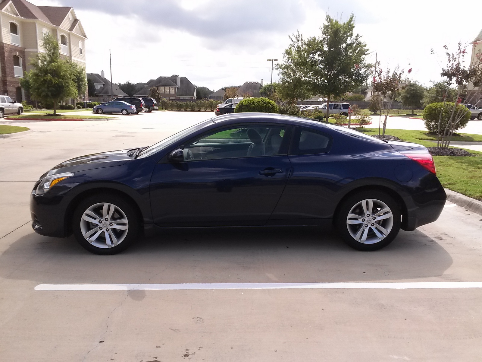 2010 Nissan altima coupe specifications #3