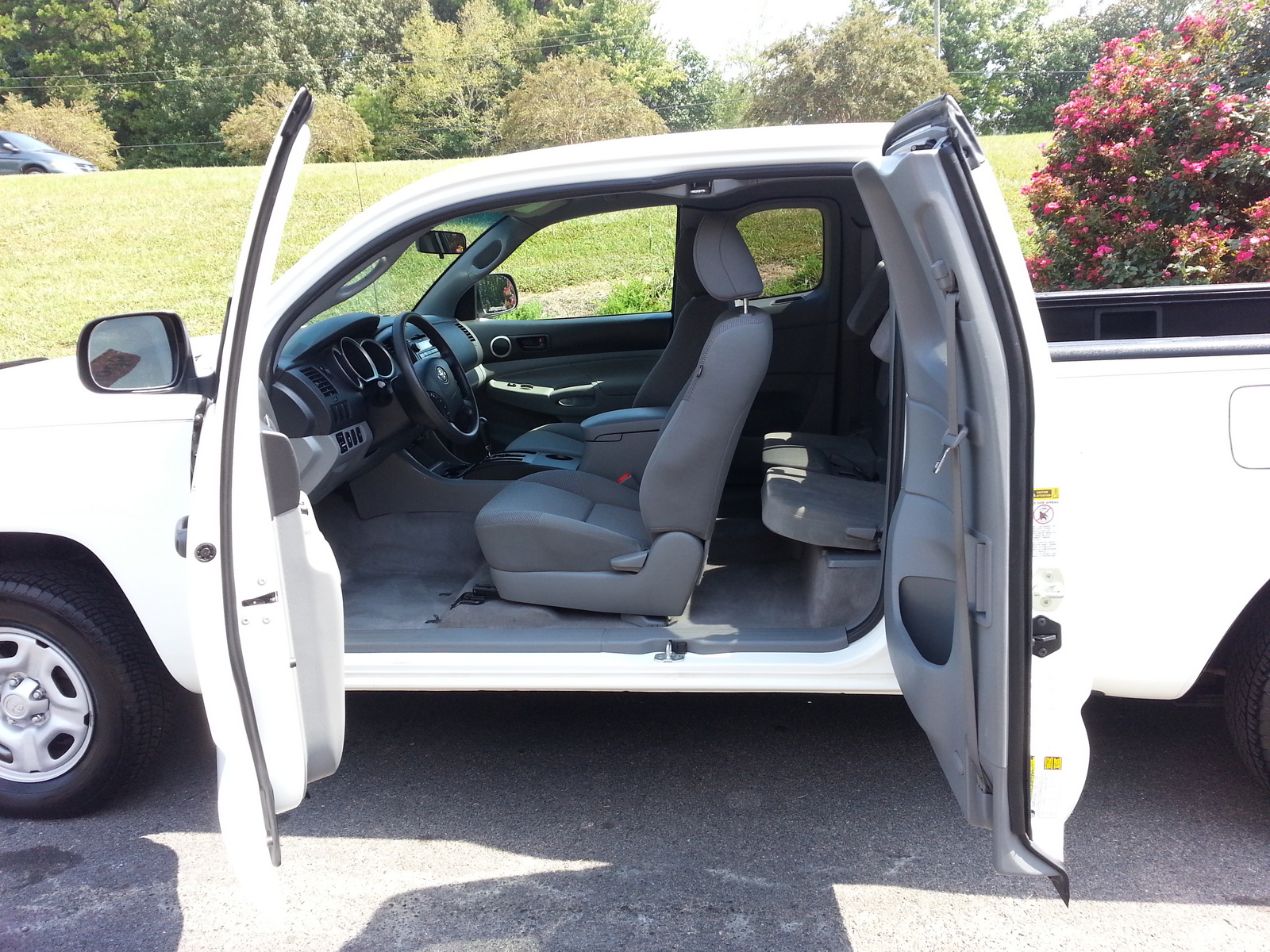 2010 toyota tacoma access cab review #4