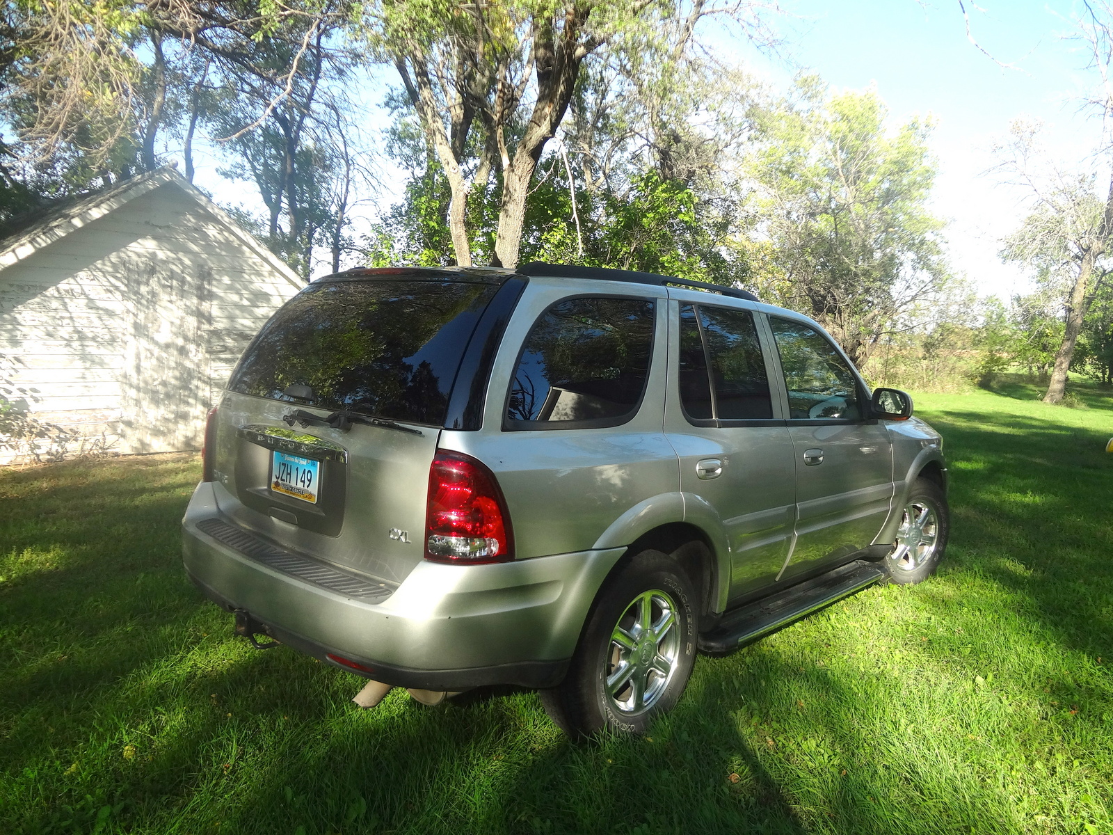 2005 Buick Rainier