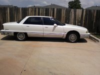 1992 Oldsmobile Ninety-Eight Overview 1992 Oldsmobile Ninety-Eight Overview