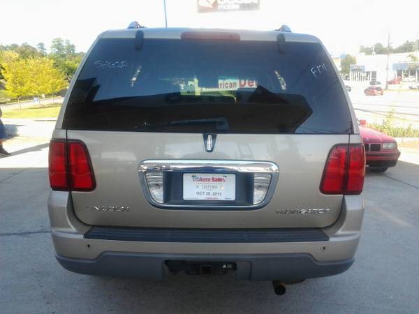 2004 Lincoln Navigator