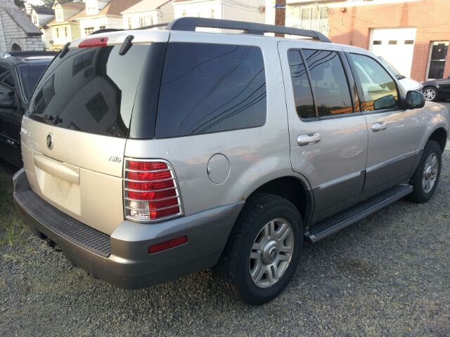 2005 Mercury Mountaineer