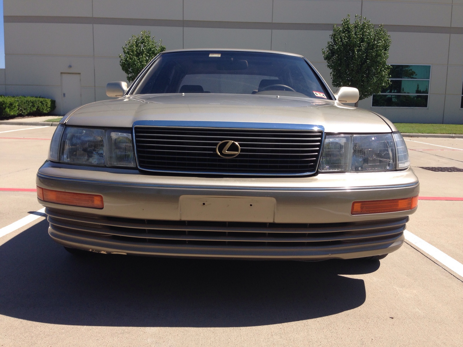 1994 Lexus LS 400