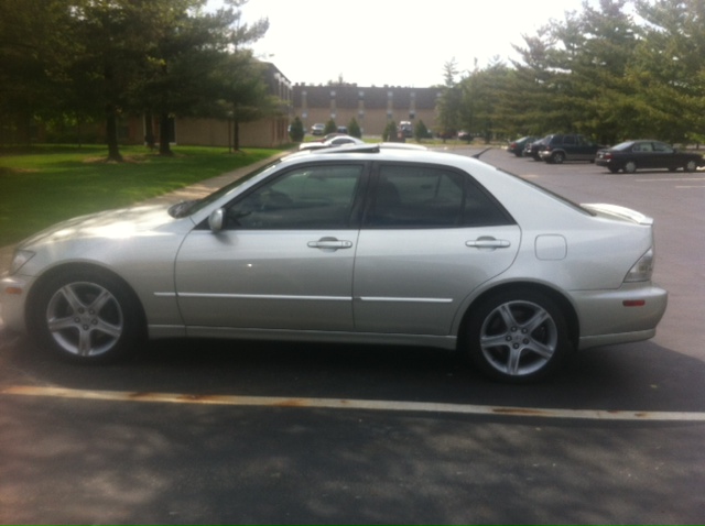 2003 Lexus IS 300