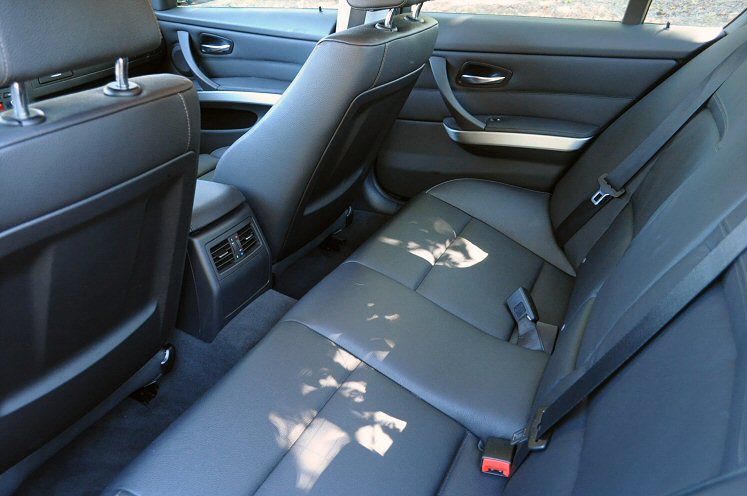 2011 BMW 3 Series