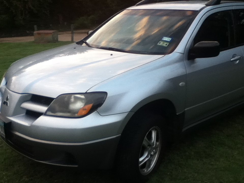 2004 Mitsubishi Outlander