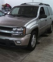 2003 Chevrolet TrailBlazer EXT Overview 2003 Chevrolet TrailBlazer EXT Overview