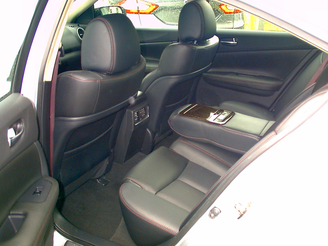 2009 Nissan Maxima