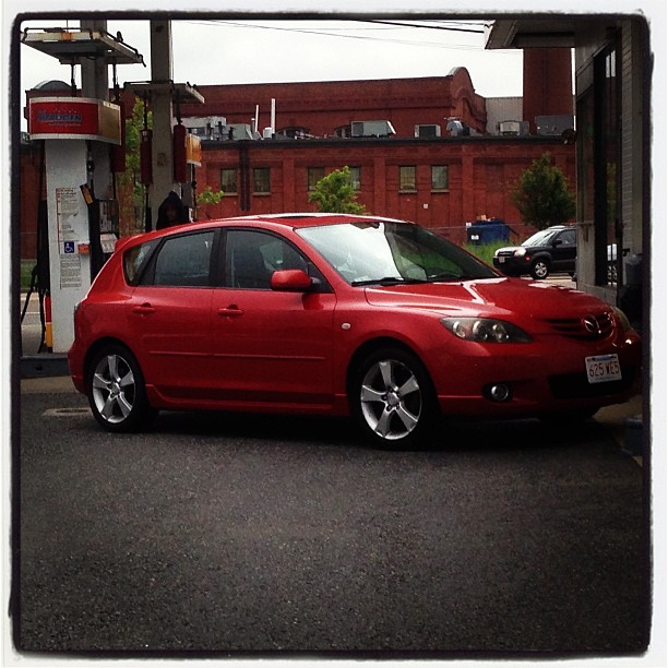 2004 Mazda MAZDA3