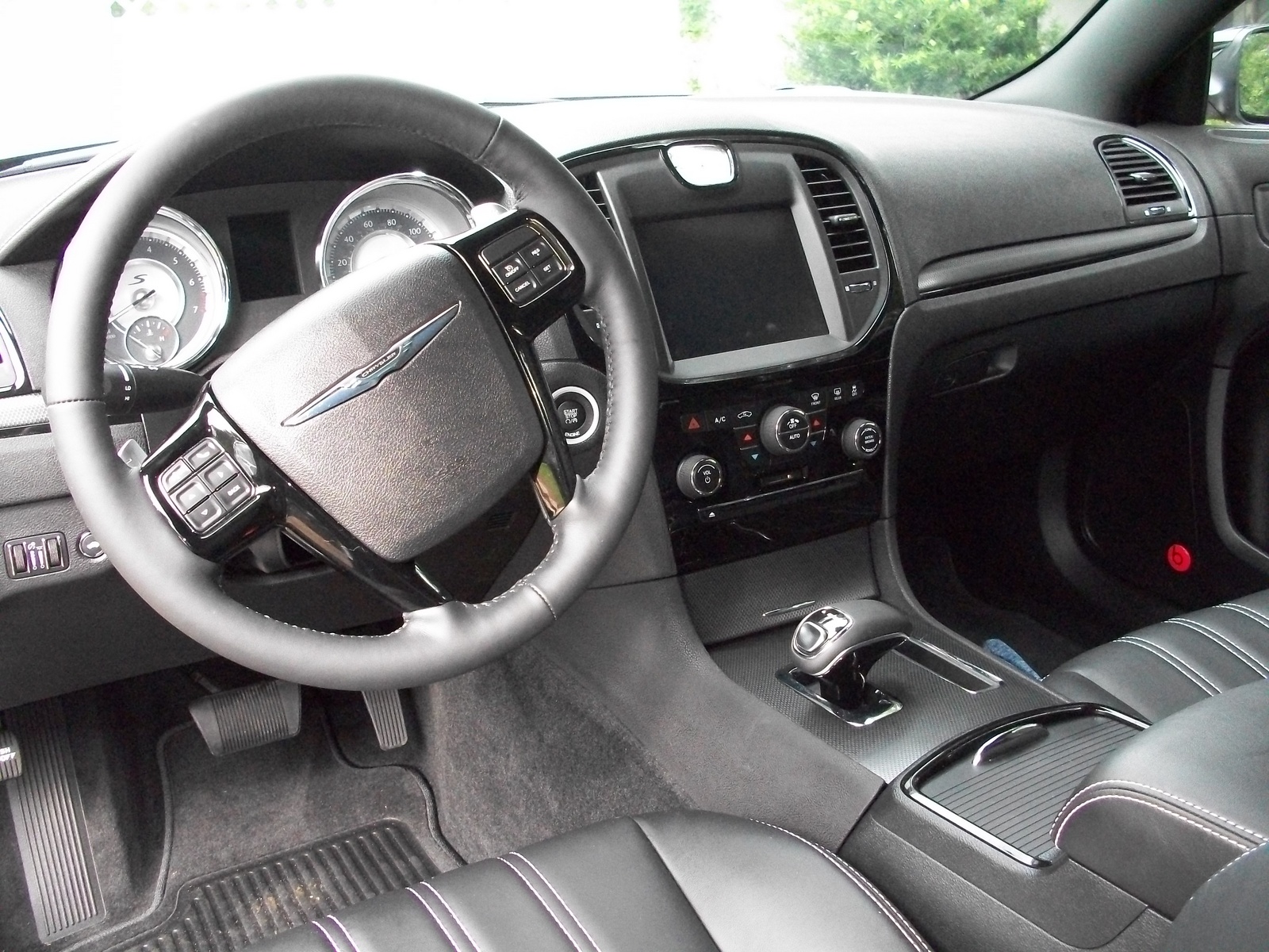 2013 Chrysler 300 Pictures Cargurus