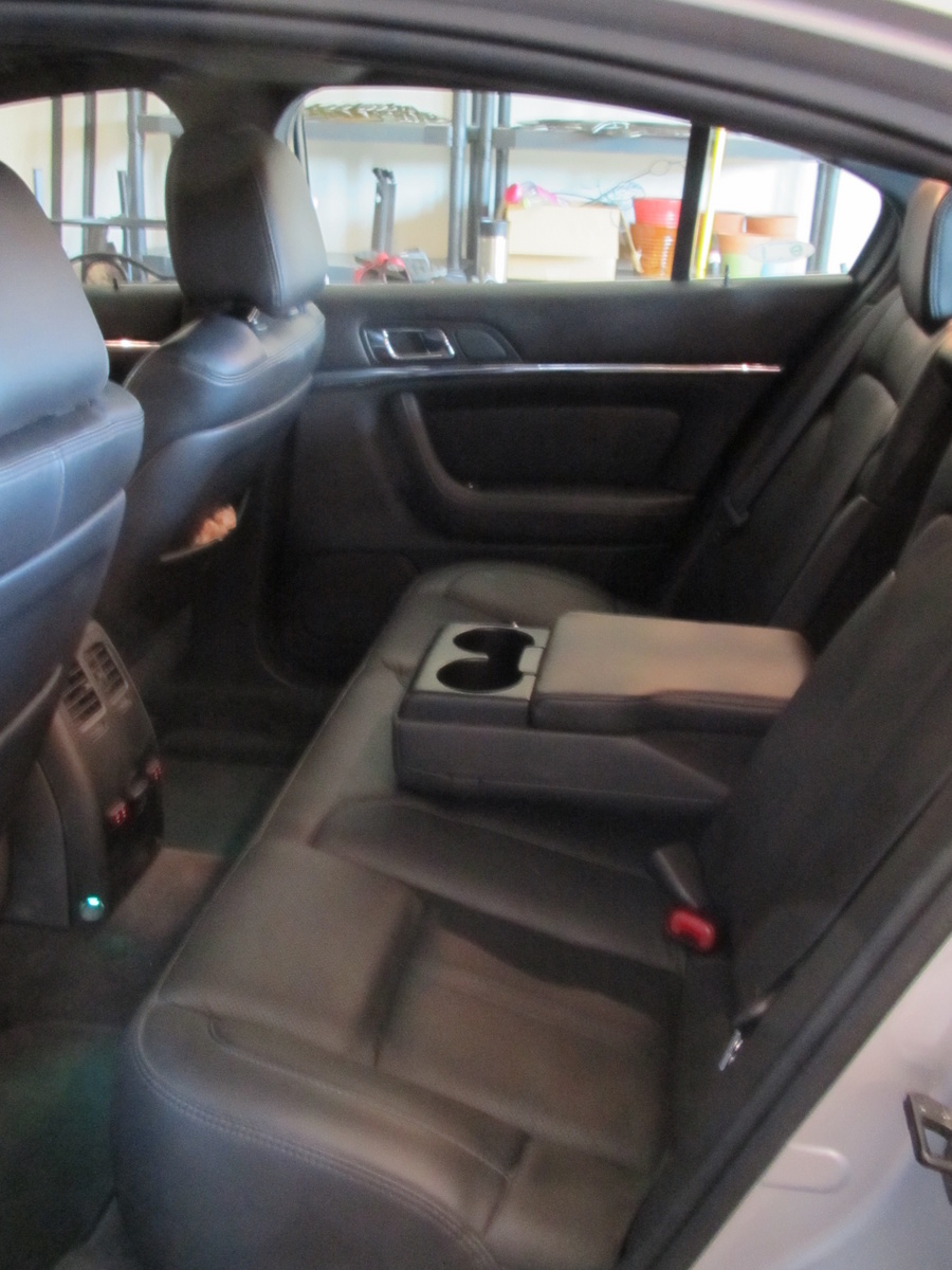 2011 Lincoln MKS
