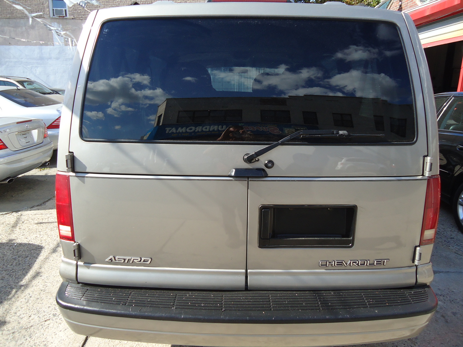 2002 Chevrolet Astro
