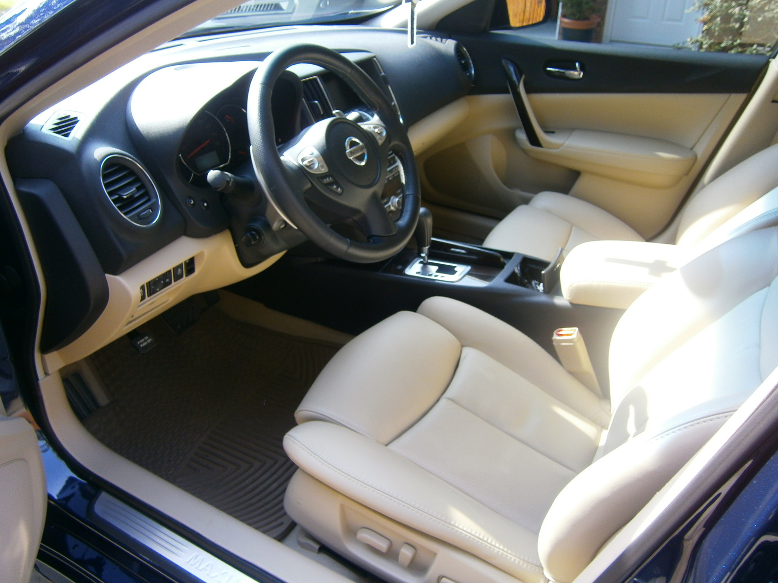 2012 Nissan Maxima