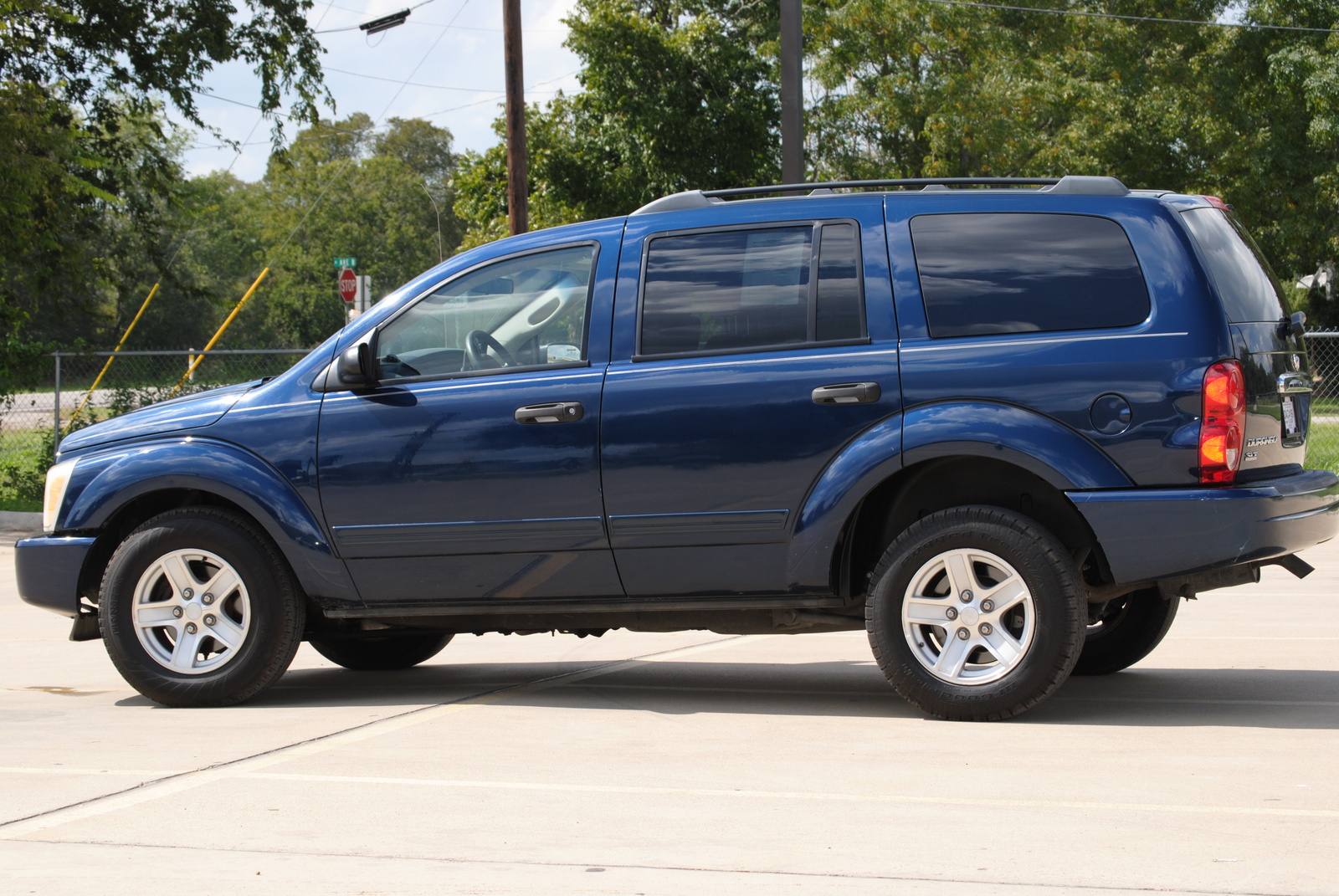 2004 Dodge Durango