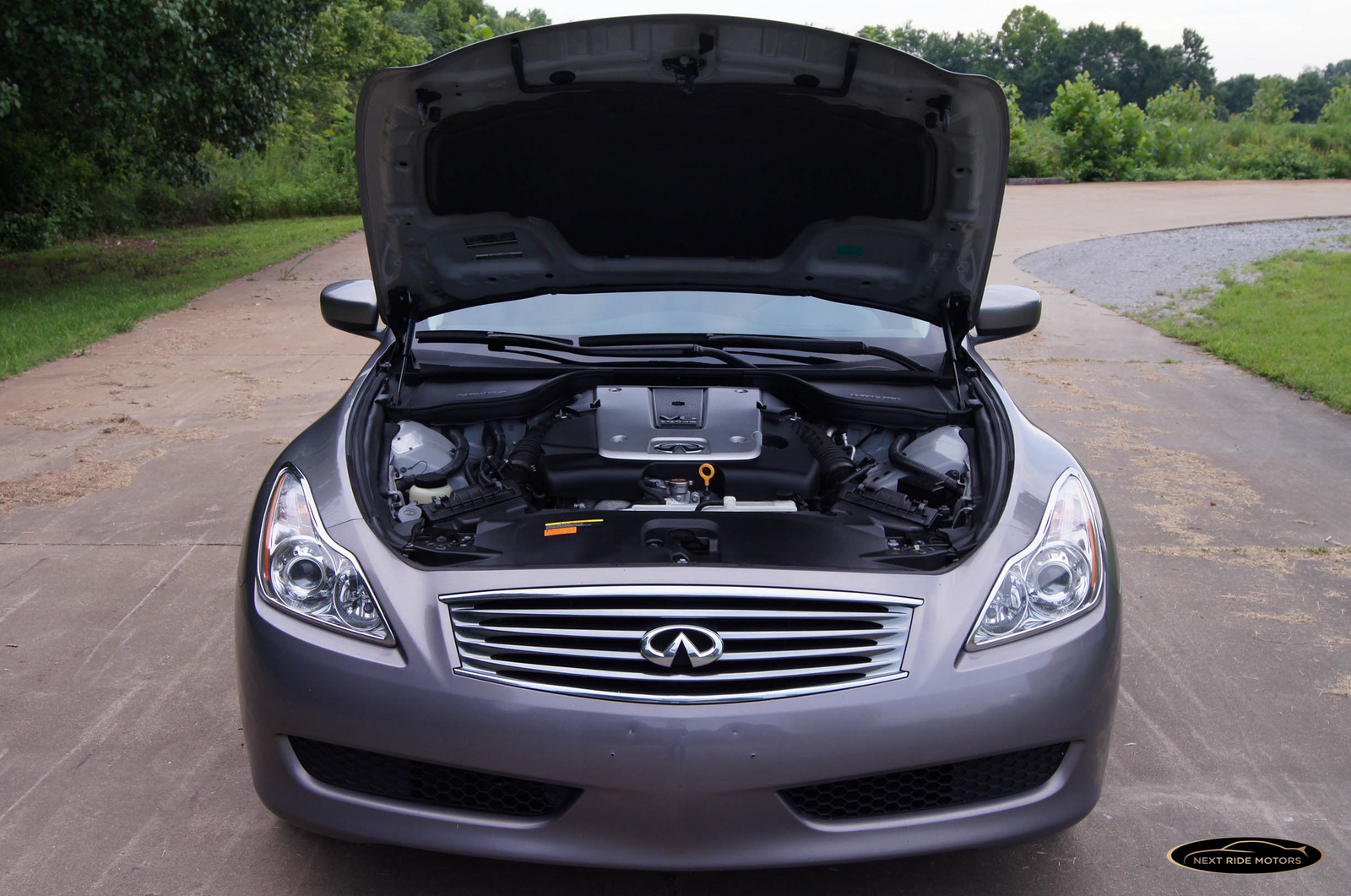 2010 Infiniti G37