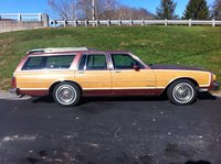1987 Pontiac Bonneville Overview 1987 Pontiac Bonneville Overview
