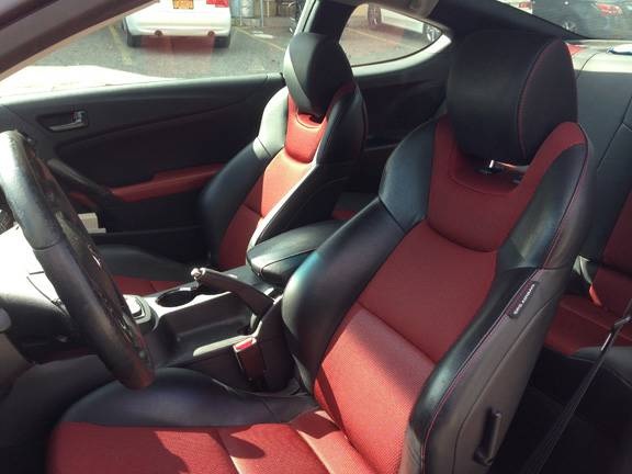 2012 Hyundai Genesis Coupe