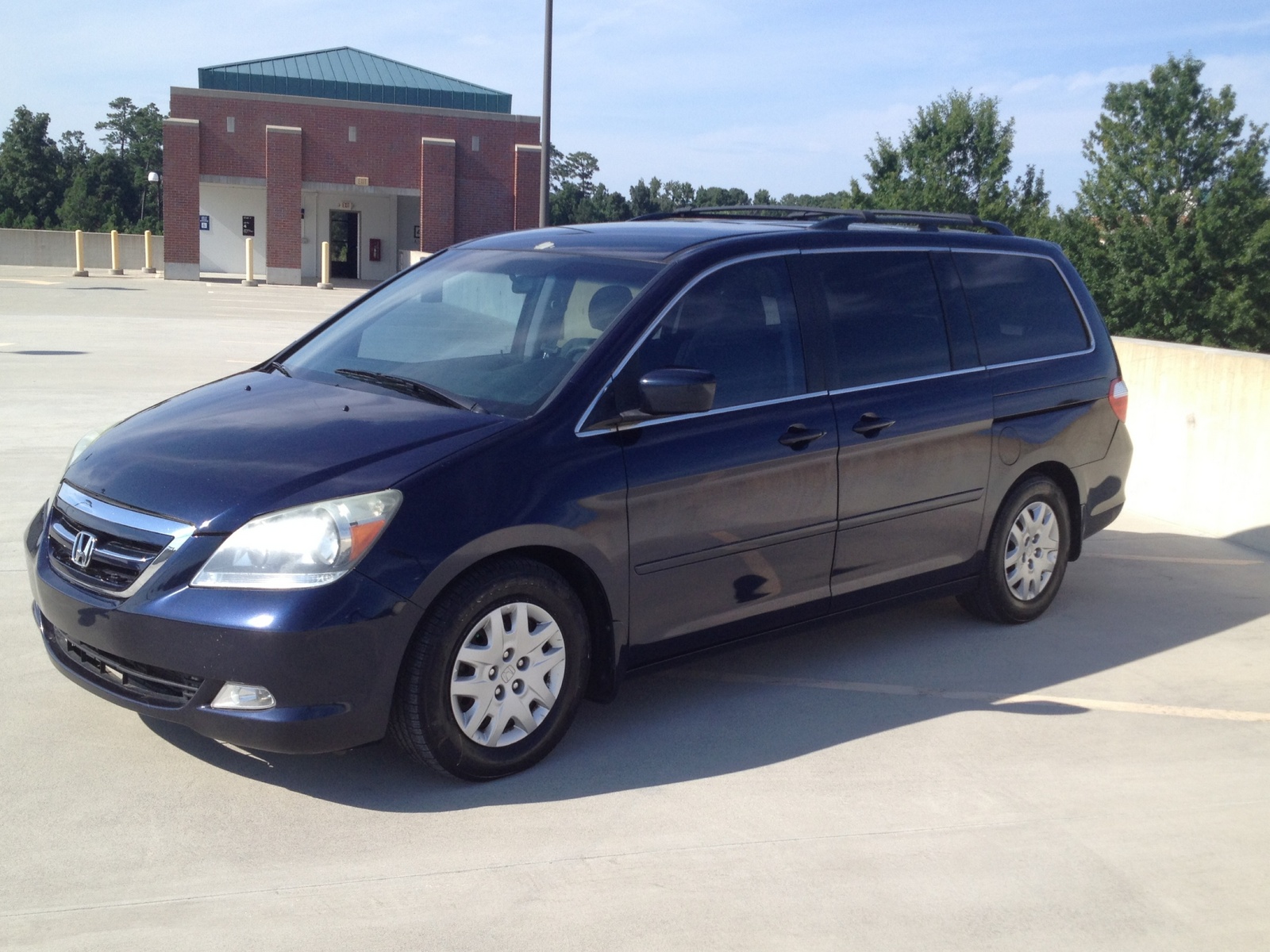 Photos 2006 Honda Odyssey Exterior for Living room